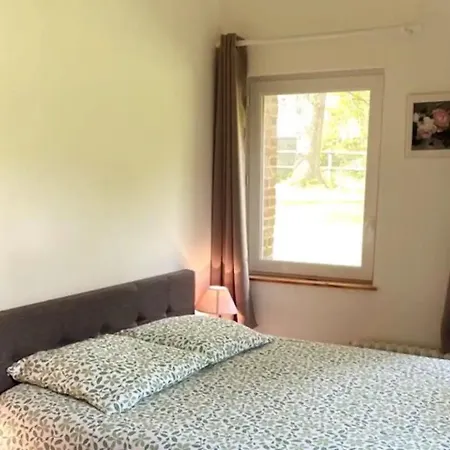 8 Personnes En Normandie *